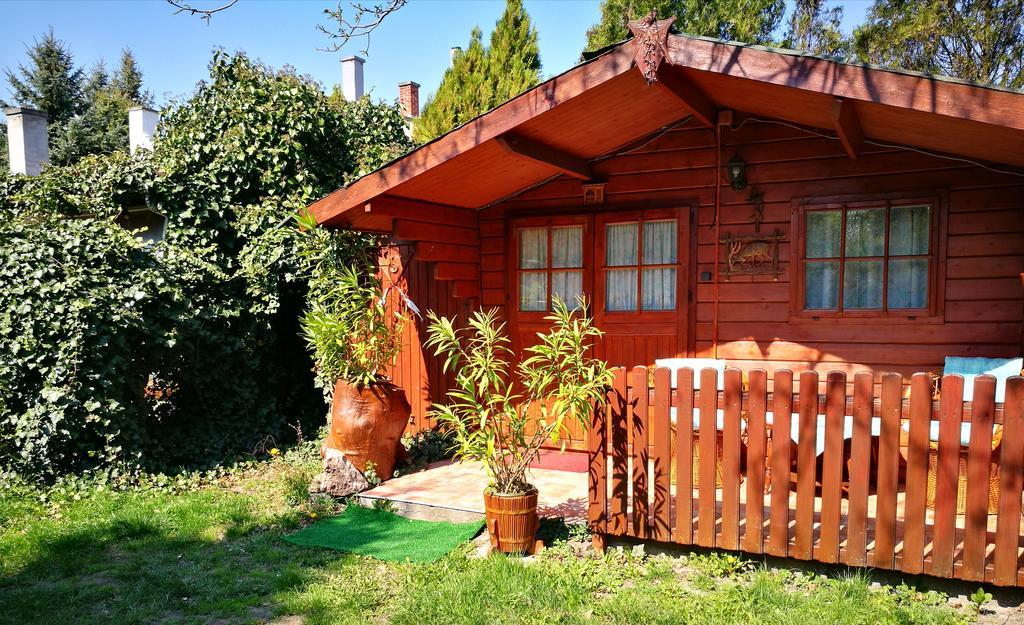 City Camping& Apartman &Bungalow Hotel Győr Exterior foto