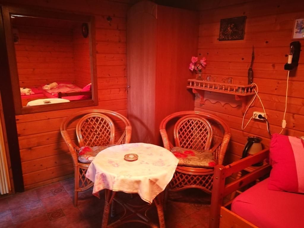 City Camping& Apartman &Bungalow Hotel Győr Exterior foto