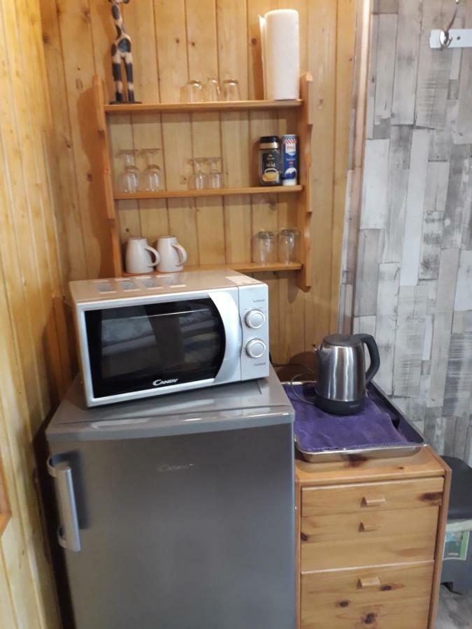 City Camping& Apartman &Bungalow Hotel Győr Exterior foto
